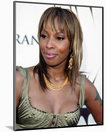 Mary J. Blige-null-Mounted Photo