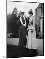 Mary of Teck (1867-195), Princess of Wales, with the Duchesse D'Aosta, 1908-null-Mounted Giclee Print