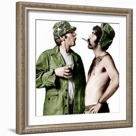 MASH, (aka M*A*S*H), from left: Donald Sutherland, Elliot Gould, 1970.-null-Framed Photo