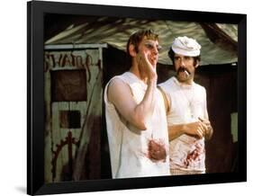 Mash, Donald Sutherland, Elliott Gould, 1970-null-Framed Photo