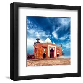 Masjid Mosque-Taj Mahal India-null-Framed Art Print