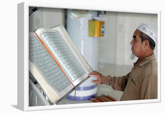 Masjid Nurul Naim Mosque, Imam reading the Quran, Phnom Penh, Cambodia-Godong-Framed Photographic Print