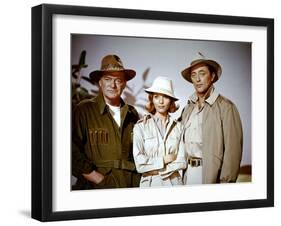 Massacre pour un fauve Rampage by PhilKarlson with Jack Hawkins, Elsa Martinelli and Robert Mitchum-null-Framed Photo