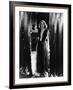 MATA HARI, 1932 directed by GEORGE FITZMAURICE Greta Garbo (b/w photo)-null-Framed Photo