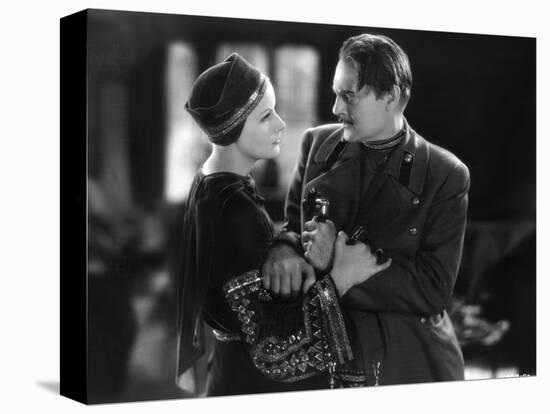 MATA HARI, 1932 directed by GEORGE FITZMAURICE Greta Garbo / Lionel Barrymore (b/w photo)-null-Stretched Canvas