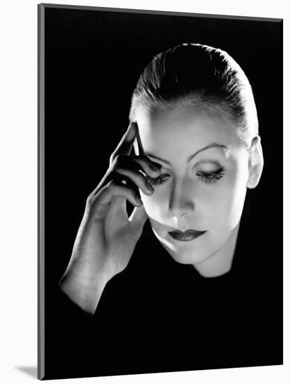 Mata Hari, Greta Garbo, Directed by George Fitzmaurice, 1931-null-Mounted Premium Photographic Print