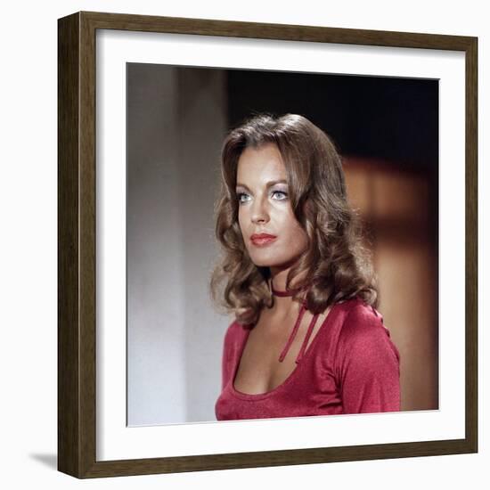 MAX and LES FERRAILLEURS, 1970 directed by CLAUDE SAUTET Romy Schneider (photo)-null-Framed Photo