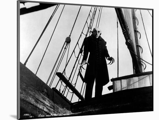 Max Schreck: Nosferatu, Eine Symphonie Des Grauens, 1922-null-Mounted Photographic Print