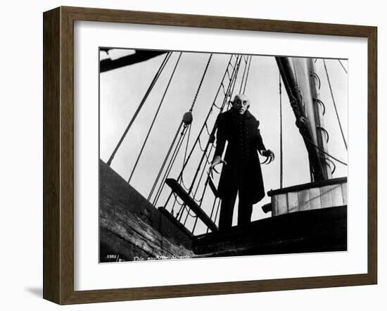 Max Schreck: Nosferatu, Eine Symphonie Des Grauens, 1922-null-Framed Photographic Print