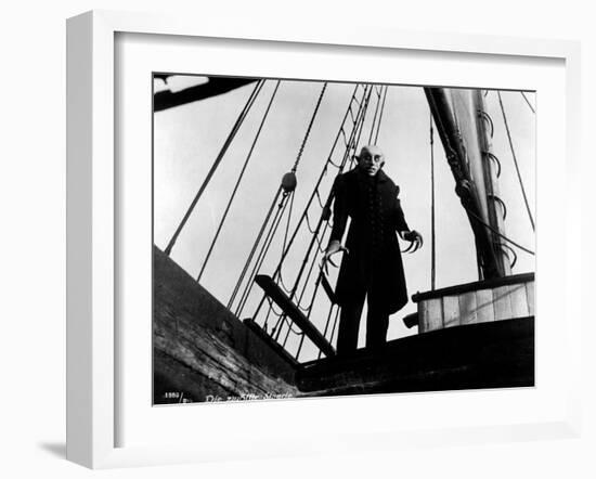 Max Schreck: Nosferatu, Eine Symphonie Des Grauens, 1922-null-Framed Photographic Print