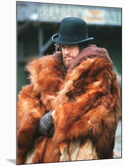 Mccabe And Mrs. Miller, Warren Beatty, 1971-null-Mounted Photo