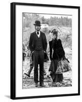 Mccabe And Mrs. Miller, Warren Beatty, Julie Christie, 1971-null-Framed Photo