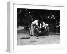 Mechanics working on Leon Cushmans Austin 7 racer for a speed record attempt, Brooklands, 1931-Bill Brunell-Framed Photographic Print