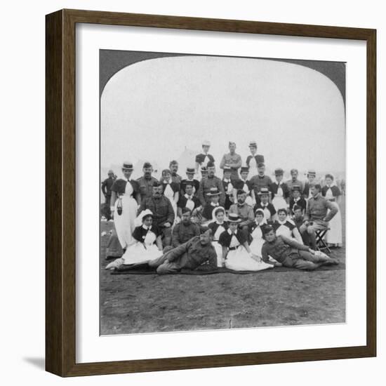 Medical Staff and Nurses of General Hospital No 9, Bloemfontein, South Africa, Boer War, 1901-Underwood & Underwood-Framed Giclee Print