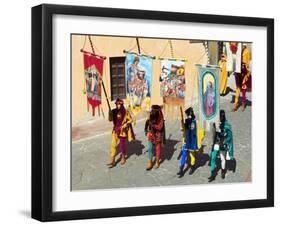 Medieval Parade of Giostra Del Saracino, Arezzo, Tuscany, Italy, Europe-Tondini Nico-Framed Premium Photographic Print