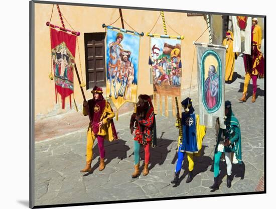 Medieval Parade of Giostra Del Saracino, Arezzo, Tuscany, Italy, Europe-Tondini Nico-Mounted Photographic Print