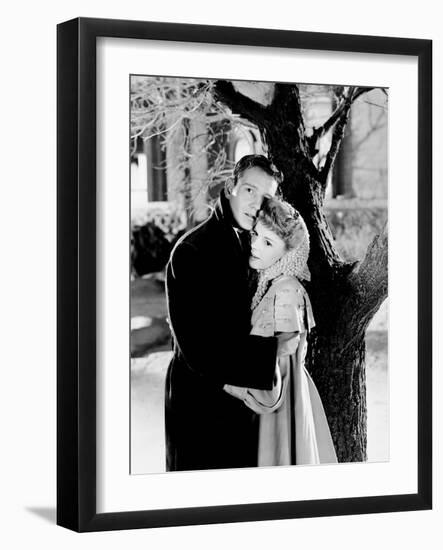 Meet Me in St. Louis, from Left: Tom Drake, Judy Garland, 1944-null-Framed Photo