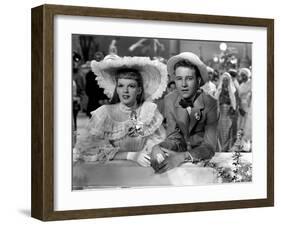 Meet Me In St. Louis, Judy Garland, Tom Drake, 1944-null-Framed Photo