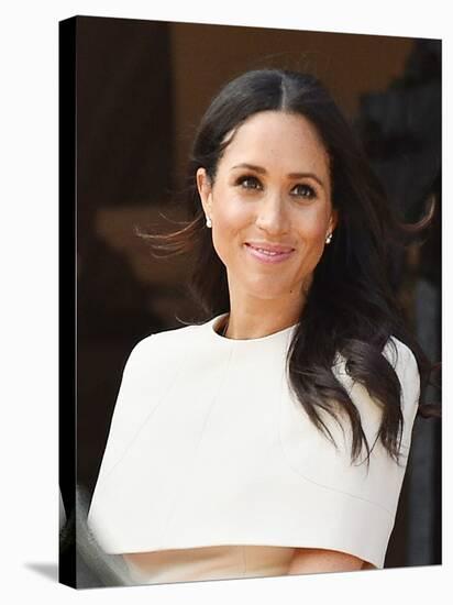 Meghan, Duchess of Sussex in Chester, England-Associated Newspapers-Stretched Canvas