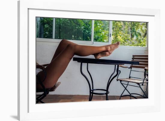 Melina-Sebastian Black-Framed Photo