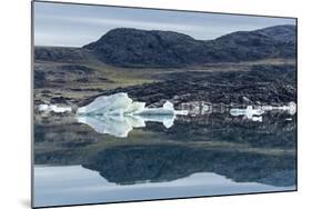 Melting Icebergs, Repulse Bay, Nunavut Territory, Canada-Paul Souders-Mounted Photographic Print