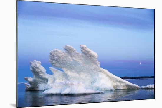 Melting Sea Ice, Repulse Bay, Nunavut Territory, Canada-Paul Souders-Mounted Photographic Print