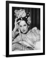 Merle Oberon, 1945-null-Framed Photographic Print