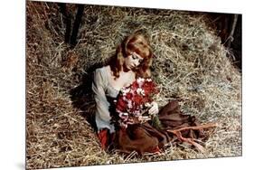 MERVEILLEUSE ANGELIQUE, 1964 directed by BERNARD BORDERIE Michele Mercier (photo)-null-Mounted Photo