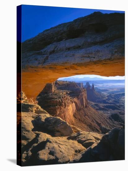 Mesa Arch at Sunrise, Island in the Sky, Canyonlands National Park, Utah, USA-Scott T^ Smith-Stretched Canvas
