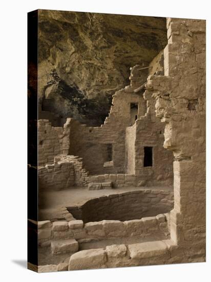 Mesa Verde, Mesa Verde National Park, UNESCO World Heritage Site, Colorado, USA-Snell Michael-Stretched Canvas