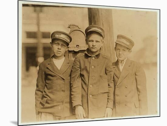 Messenger Boys in Jacksonville, Florida, 1913-Lewis Wickes Hine-Mounted Photographic Print