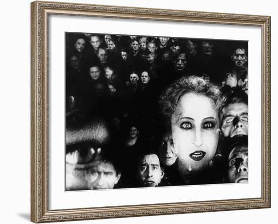 Metropolis-null-Framed Photo