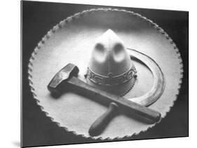 Mexican Revolution: Sombrero with Hammer and Sickle, Mexico City, 1927-Tina Modotti-Mounted Premium Giclee Print