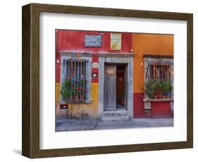 Mexico, San Miguel de Allende, Back streets of the town with colorful buildings-Terry Eggers-Framed Photographic Print