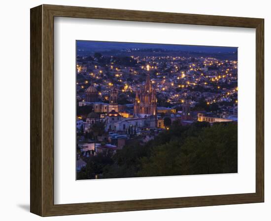 Mexico, San Miguel de Allende, City view with Parroquia Archangel Church-Terry Eggers-Framed Photographic Print