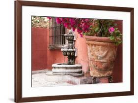 Mexico, San Miguel de Allende, courtyard in San Miguel de Allende-Hollice Looney-Framed Premium Photographic Print