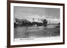 Miami, Florida - Mouth of the Miami River Scene-Lantern Press-Framed Art Print