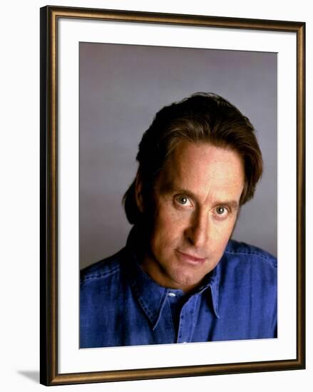 MICHAEL DOUGLAS (photo)-null-Framed Photo