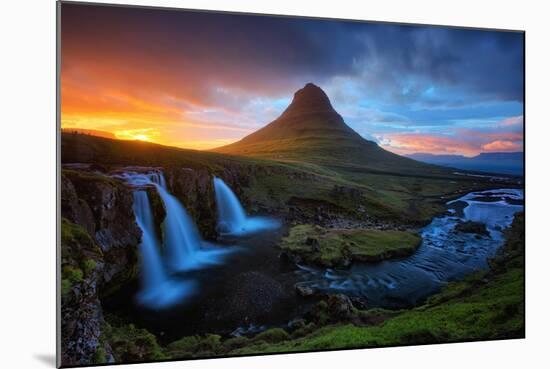 Midnight Sun at Kirkjufell, Eastern Iceland-Vincent James-Mounted Photographic Print