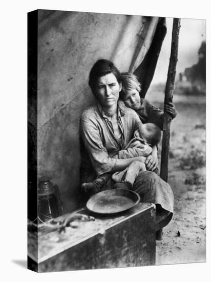 Migrant Mother Florence Thompson and Children Photographed by Dorothea Lange-Dorothea Lange-Stretched Canvas