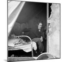Migrant Worker, 1936-Dorothea Lange-Mounted Photographic Print