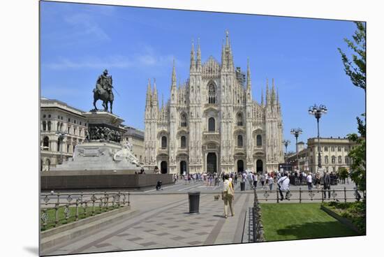 Milan Cathedral (Duomo), Piazza Del Duomo, Milan, Lombardy, Italy, Europe-Peter Richardson-Mounted Premium Photographic Print