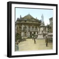 Milan (Italy), the Great Theatre of La Scala and the Monument to Leonarda Da Vinci-Leon, Levy et Fils-Framed Photographic Print