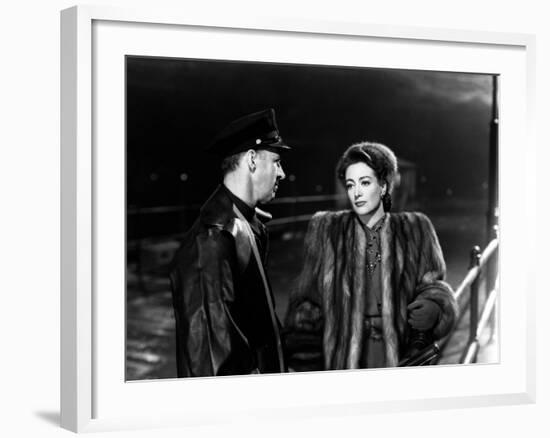 Mildred Pierce, Garry Owen, Joan Crawford, 1945-null-Framed Photo