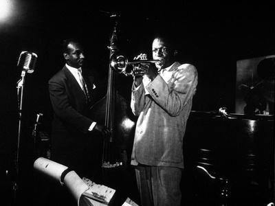 Miles Davis モノクロポスター89.8*64 Amazon.co.jp: WEERSHUN マイルス・デイビス ジャズ