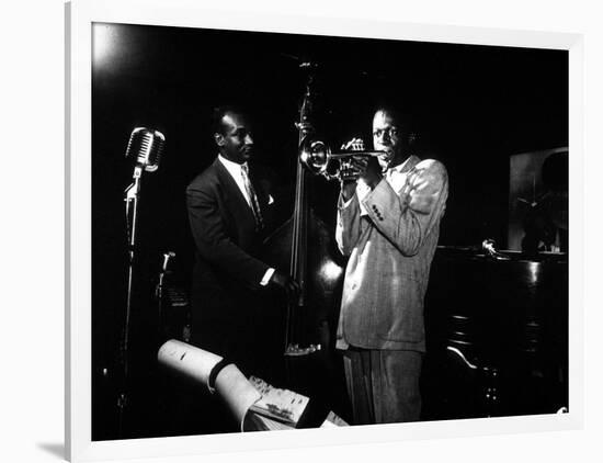 Miles Davis (C) with Oscar Pettiford and Bud Powell, Birdland, 1949-null-Framed Photo