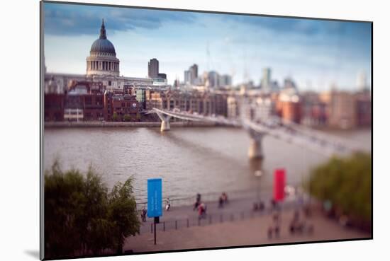 Millenium Bridge London-Felipe Rodriguez-Mounted Photographic Print