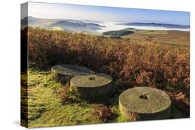 Millstones, bracken, fog of temperature inversion, Stanage Edge, Peak District Nat'l Park, England-Eleanor Scriven-Stretched Canvas