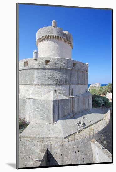 Minceta Fort and Old Town Walls, UNESCO World Heritage Site, Dubrovnik, Dalmatia, Croatia, Europe-Frank Fell-Mounted Photographic Print