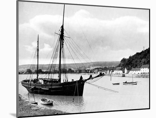 Minehead from the Harbour Wall, Somerset, 1924-1926-E Bastard-Mounted Giclee Print